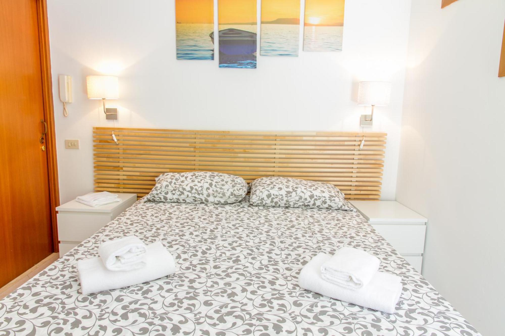 Ai Candelori Otel Cefalù Dış mekan fotoğraf